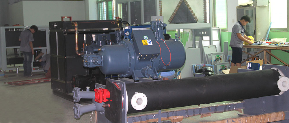 工業(yè)冷水機組生產-2